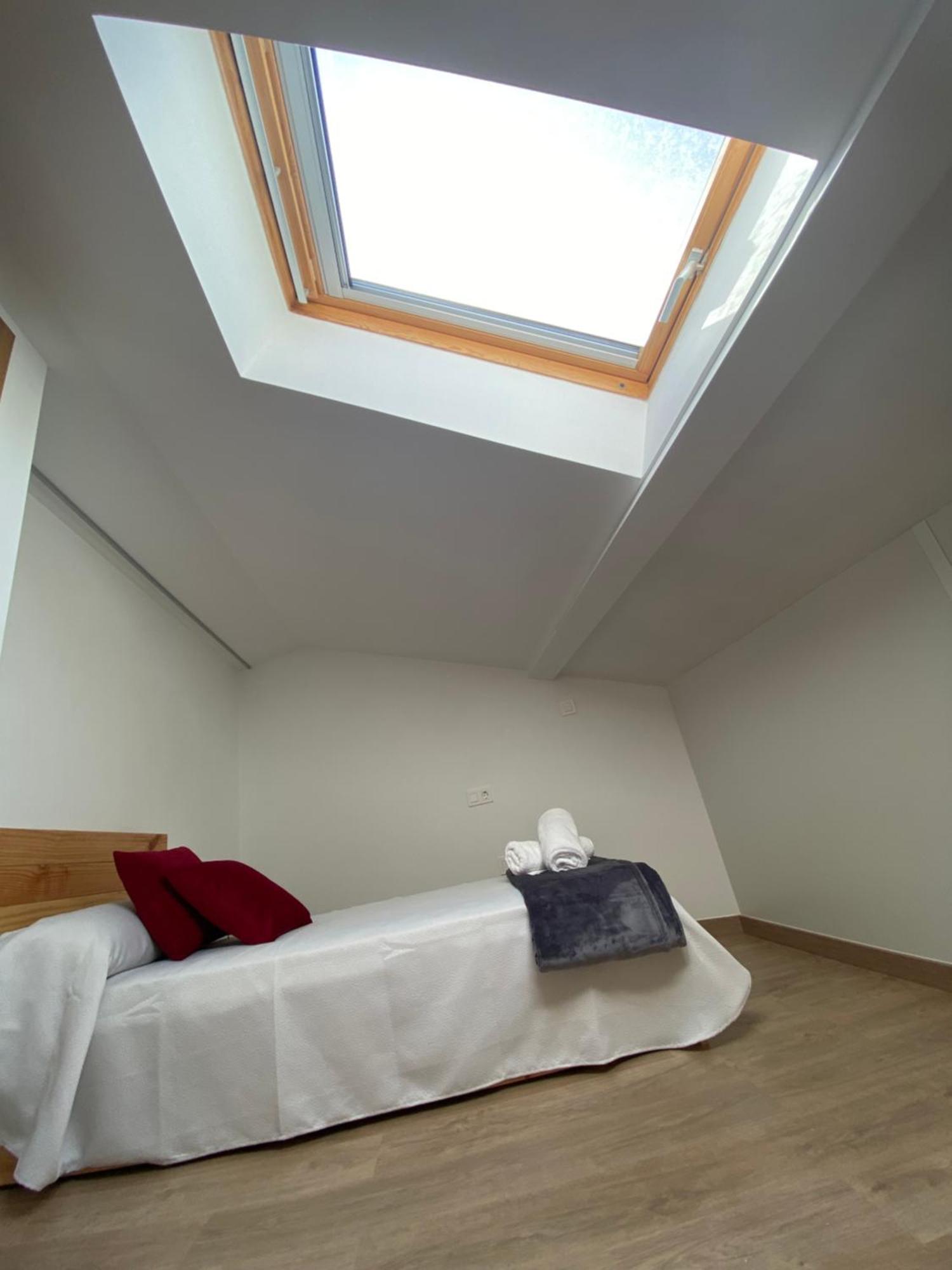 Apartamentos Luisa Santiago de Compostela Exterior foto